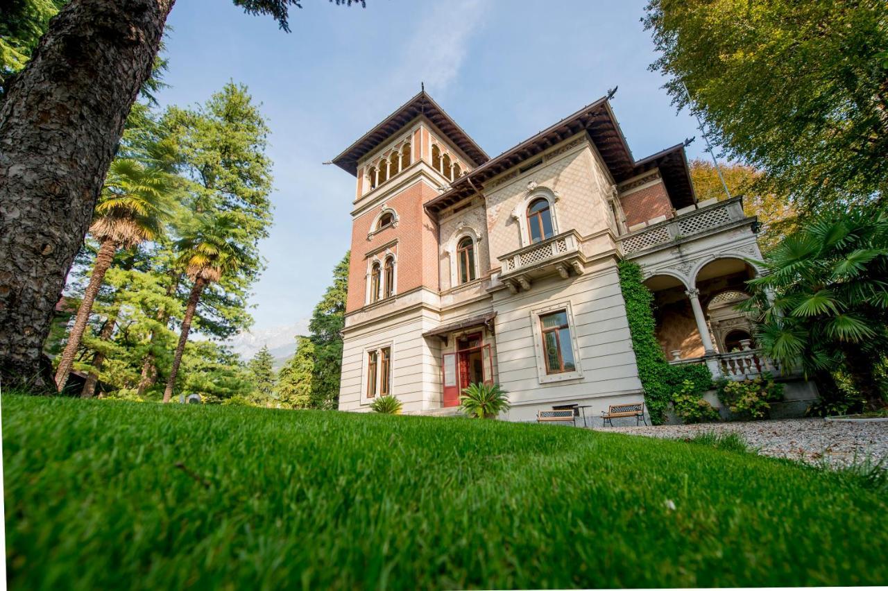 Villa Confalonieri Mandello del Lario Buitenkant foto