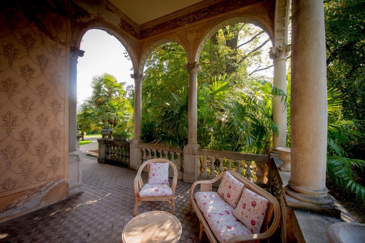 Villa Confalonieri Mandello del Lario Kamer foto